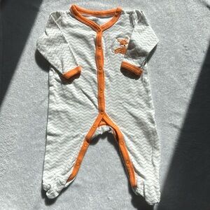 5/$10 Luvable Friends - Fox Theme - 3-6 Mo